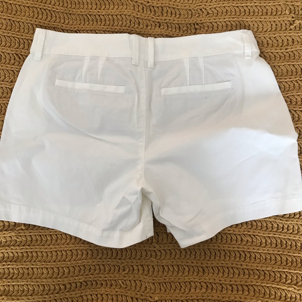 Old Navy Shorts - Picture 2 of 2